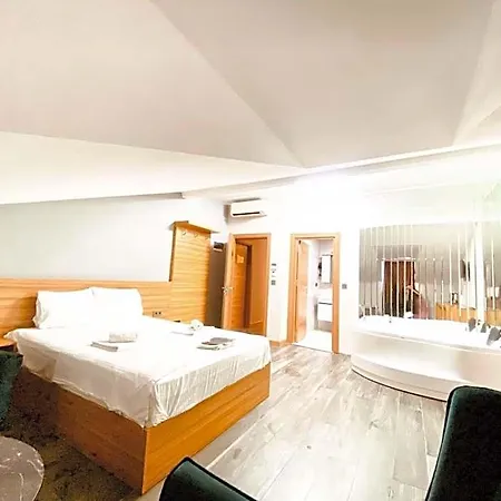 Waves Hotel